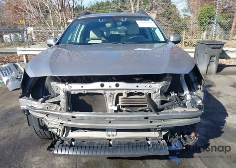 2017 Subaru Outback 2.5I Limited из США, поврежденный, VIN 4S4BSANC6H3206277